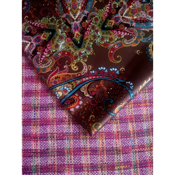 Exclusive tweed