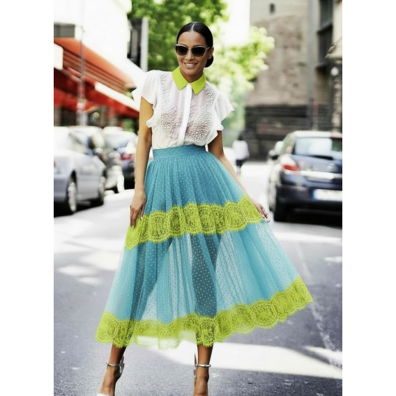 Tulle fabric with dots