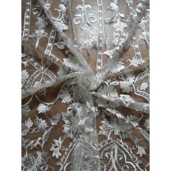 Wedding dress lace